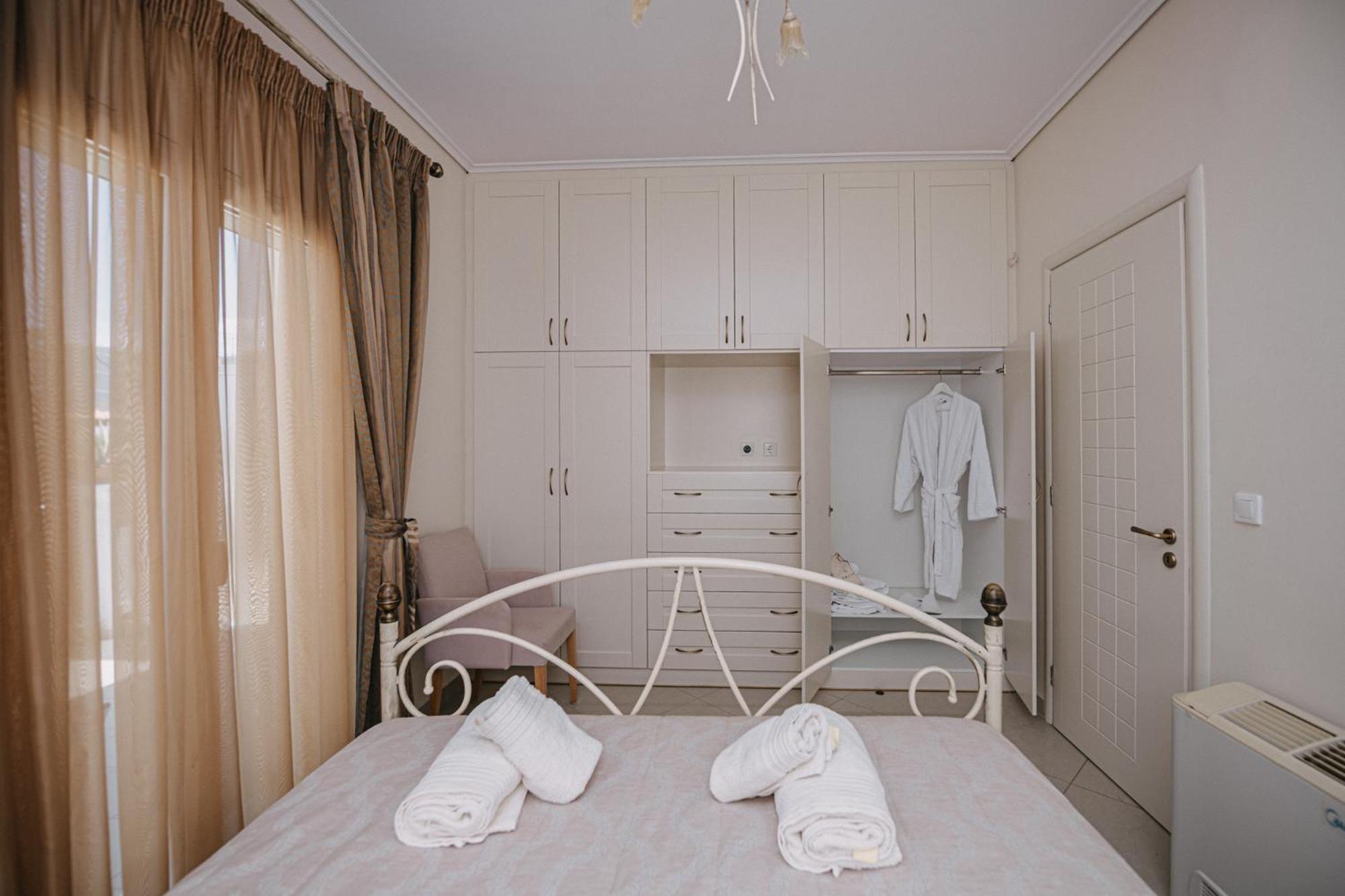 Nereides Luxury Villas Kato Almiri Extérieur photo